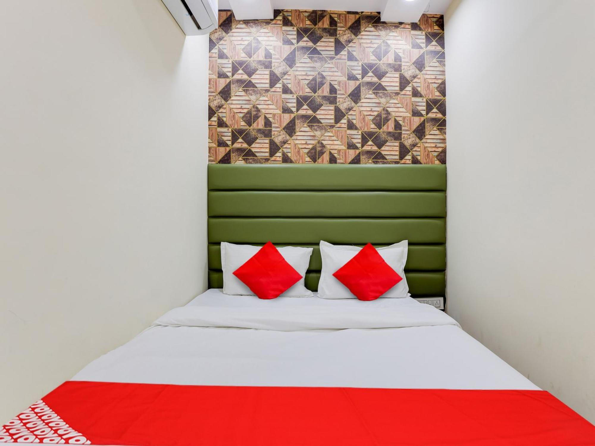 Hotel O Kb Villa Ahmedabad Exterior foto